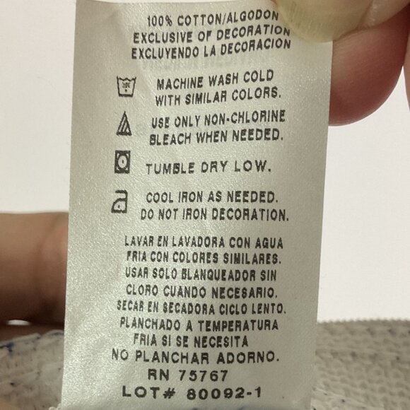 NWT/NWOT University of Kentucky Wildcats 2-piece set, Cropped Top, PJ Shorts - Picture 12 of 14